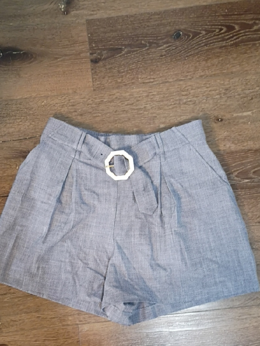 Rachel Zoe High-Waist Gray Pleated Shorts with Decorative Buckle NWOT